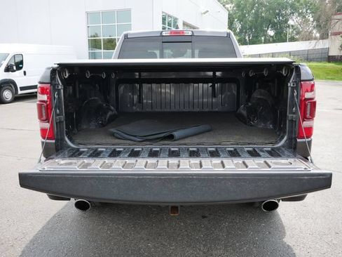 Used 2022 RAM 1500 Laramie AWD/4WD image 11