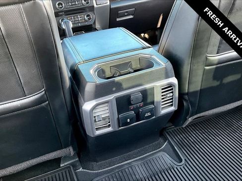 Used 2017 Ford F150 Platinum w/ Equipment Group 701A Luxury AWD/4WD image 11