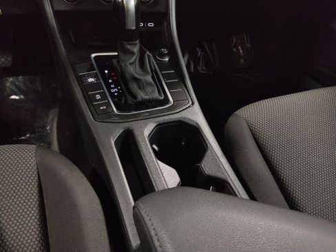 Used 2021 Volkswagen Jetta S w/ Driver Assistance Package FWD image 26