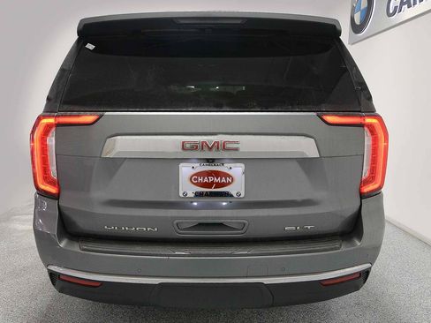 Used 2021 GMC Yukon SLT w/ SLT Luxury Package image 5
