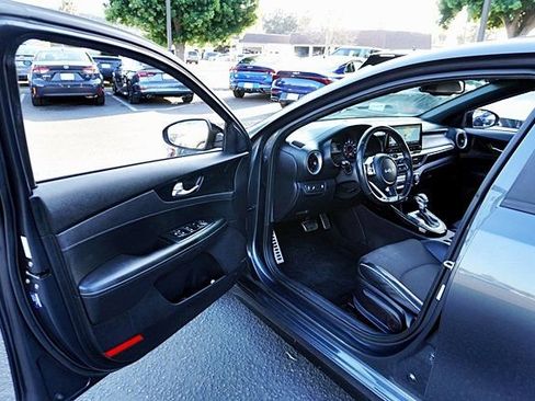 Used 2022 Kia Forte GT-Line w/ GT-Line Premium Package image 37