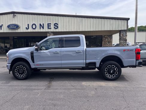 Used 2026 Ford F250 Platinum AWD/4WD image 1