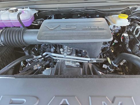 New 2026 RAM 1500 Tradesman AWD/4WD image 17