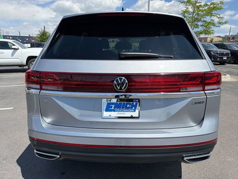 Certified 2026 Volkswagen Atlas SE AWD/4WD image 6