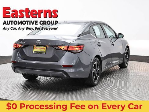 Used 2024 Nissan Sentra SV FWD image 5