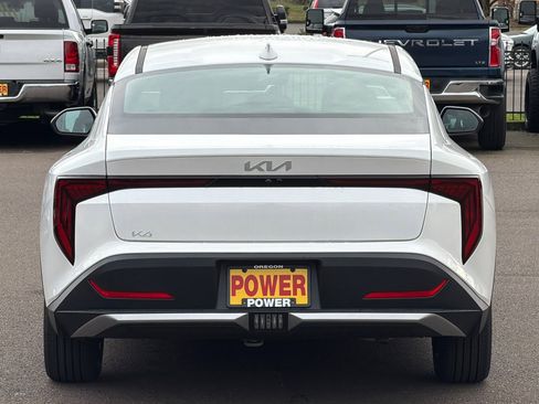 New 2026 Kia K4 LXS image 6