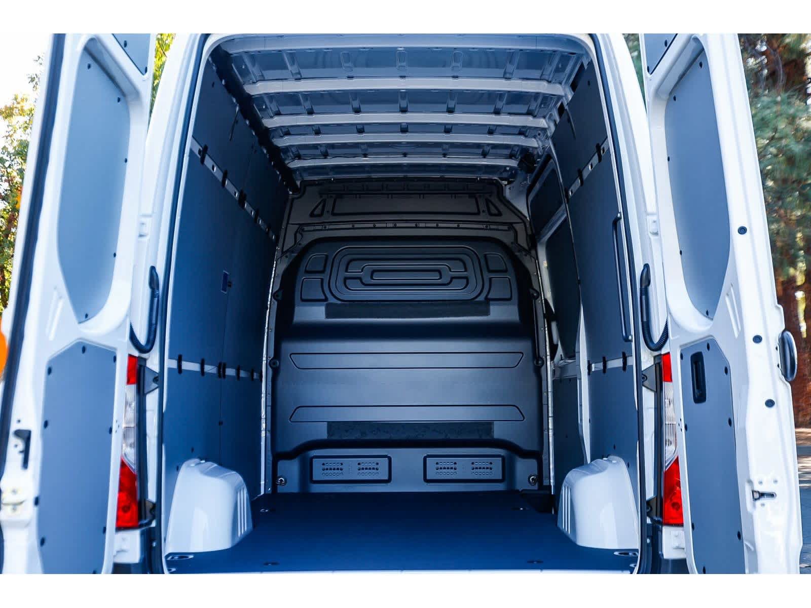 New 2026 Mercedes-Benz Sprinter 2500 image 23
