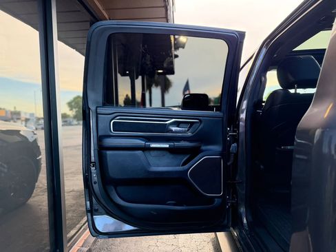 Used 2023 RAM 1500 Laramie RWD image 18