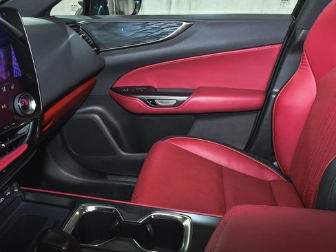 Used 2024 Lexus NX 250 FWD image 46