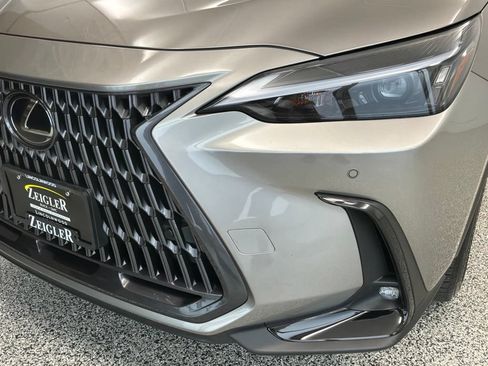 Used 2024 Lexus NX 350h AWD image 13