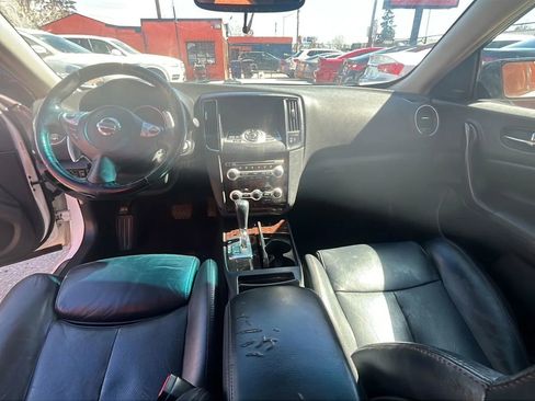 Used 2011 Nissan Maxima 3.5 SV w/ Premium Pkg image 12