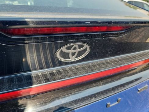 Certified 2025 Toyota Prius XLE FWD image 23