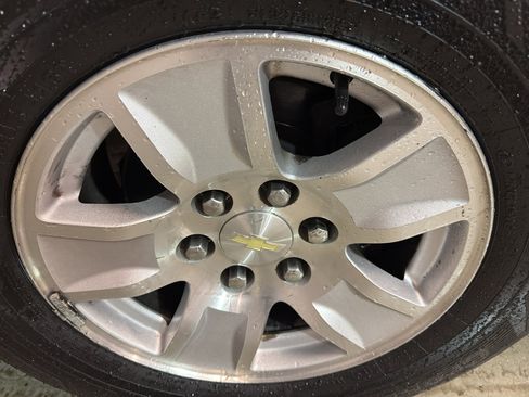 Used 2018 Chevrolet Silverado 1500 LT w/ All Star Edition image 31