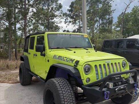 Used 2016 Jeep Wrangler Unlimited Rubicon w/ Connectivity Group image 1