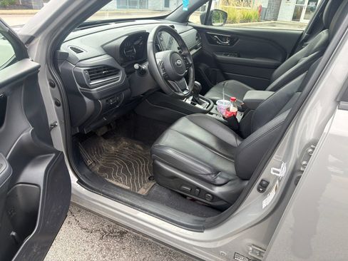 Used 2025 Subaru Forester Limited AWD/4WD image 22