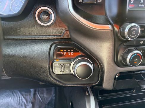 Used 2021 RAM 1500 Big Horn AWD/4WD image 38