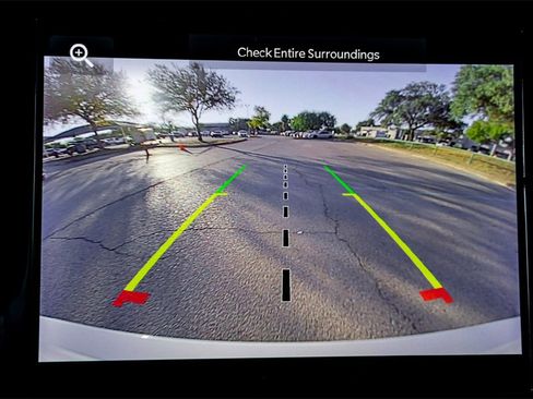 Used 2024 Jeep Grand Cherokee Altitude image 24