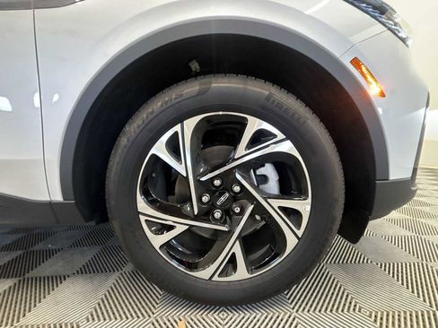 Used 2025 Lincoln Nautilus Premier w/ Jet Appearance Package AWD/4WD image 18