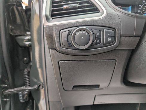 Used 2023 Ford Edge SEL w/ Convenience Package AWD/4WD image 19