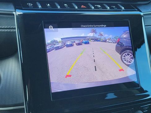 Used 2023 Jeep Grand Cherokee L Laredo image 30