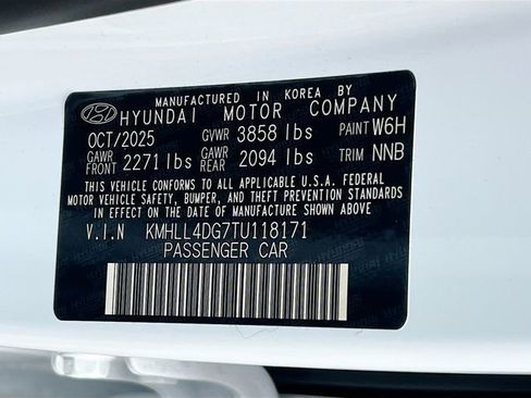 New 2026 Hyundai Elantra SE FWD image 30
