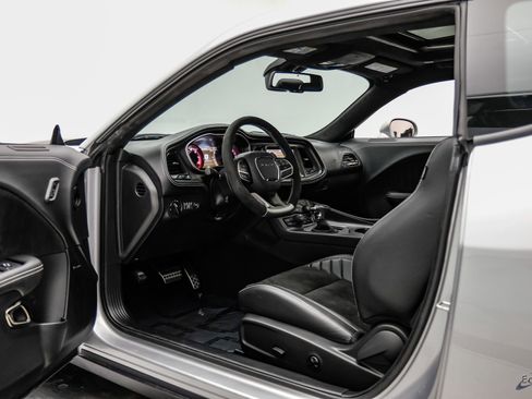Used 2023 Dodge Challenger SRT Hellcat Redeye RWD image 42