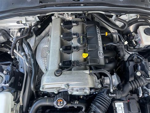 Used 2016 MAZDA MX-5 Miata Grand Touring image 20