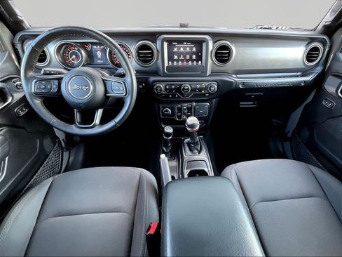 Used 2022 Jeep Wrangler Unlimited Sport AWD/4WD image 7