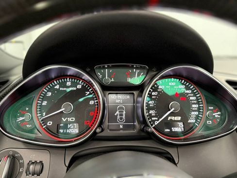 Used 2011 Audi R8 V10 image 68
