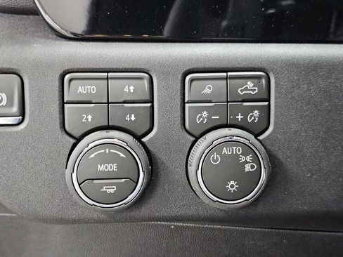 New 2026 Chevrolet Silverado 1500 LT AWD/4WD image 36