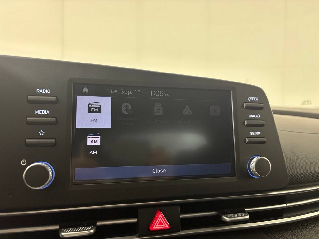 New 2026 Hyundai Elantra SE FWD image 28