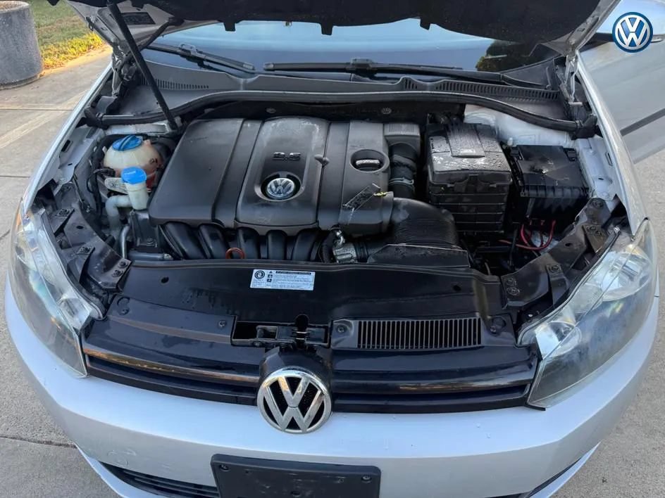 Used 2010 Volkswagen Jetta S FWD image 29