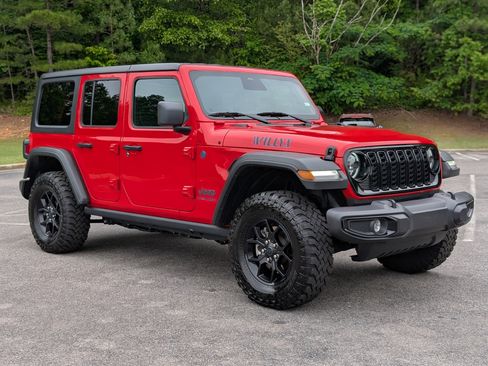 Used 2025 Jeep Wrangler Unlimited Sport S 4xe AWD/4WD image 11