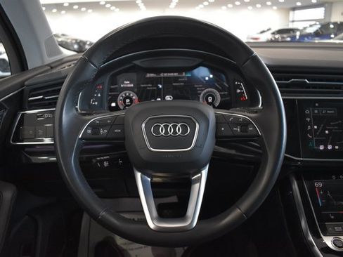 Used 2023 Audi Q7 3.0T Premium Plus AWD/4WD image 31