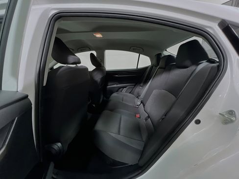 Used 2025 Toyota Camry LE image 29