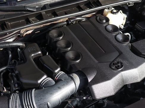 Used 2023 Toyota 4Runner TRD Off-Road Premium w/ Off Road Premium Plus Package image 11