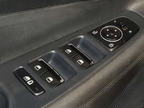 Used 2023 Hyundai Santa Fe SE image 27