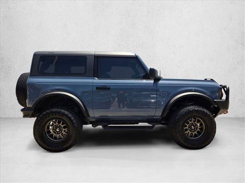 Used 2023 Ford Bronco 2-Door AWD/4WD image 4