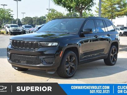 Used 2023 Jeep Grand Cherokee Altitude