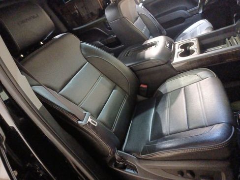 Used 2016 GMC Sierra 1500 Denali w/ Enhanced Driver Alert Package image 25