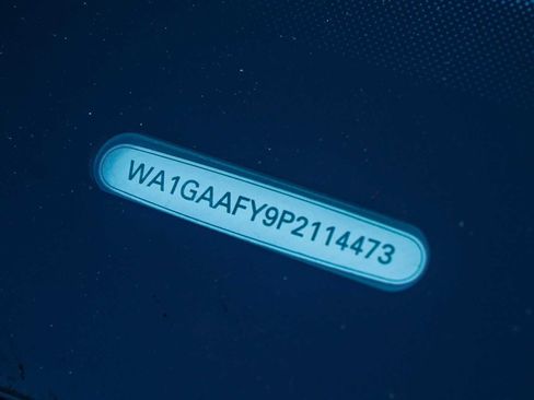 Used 2023 Audi Q5 2.0T Premium w/ Convenience Package image 29