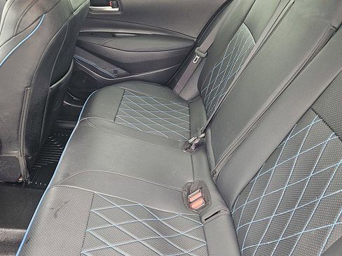 Used 2022 Toyota Corolla SE image 8
