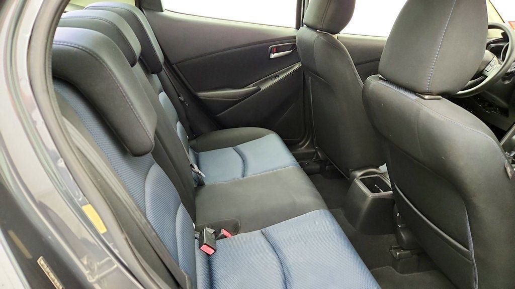 Used 2017 Toyota Yaris iA FWD image 22