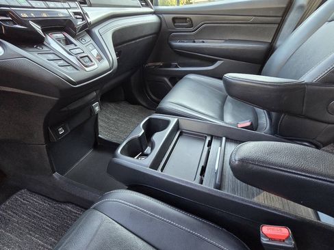 Used 2021 Honda Odyssey EX-L image 35