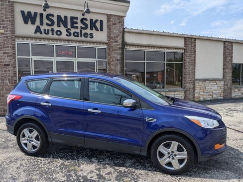 Used 2014 Ford Escape S FWD image 2