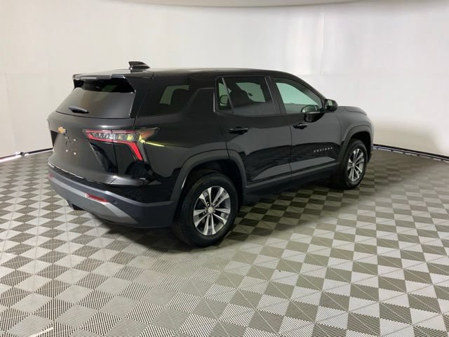 Used 2026 Chevrolet Equinox LT AWD/4WD image 6