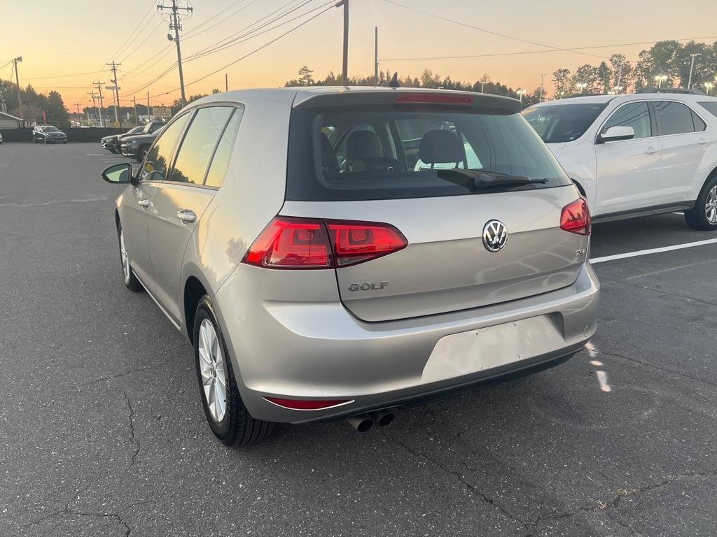 Used 2015 Volkswagen Golf S FWD image 5