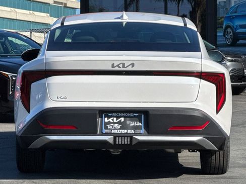 New 2026 Kia K4 EX image 5