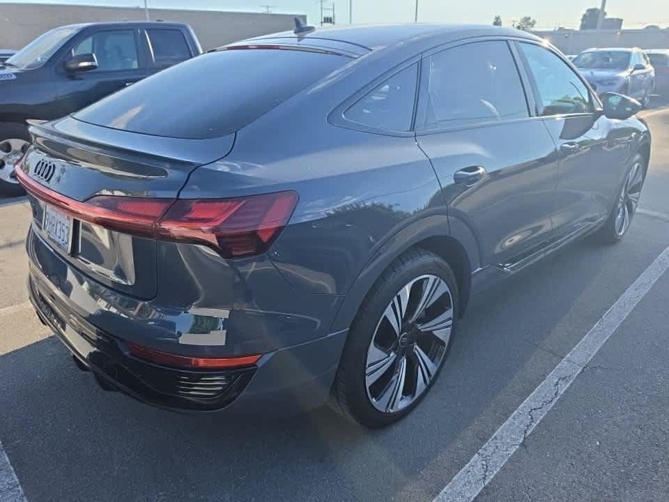 Used 2024 Audi Q8 e-tron Prestige w/ Prestige Package AWD/4WD image 5