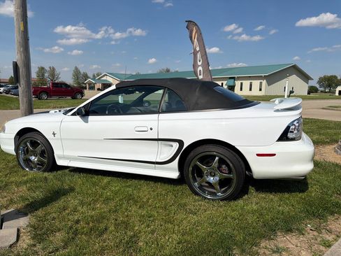 Used 1996 Ford Mustang Convertible RWD image 56